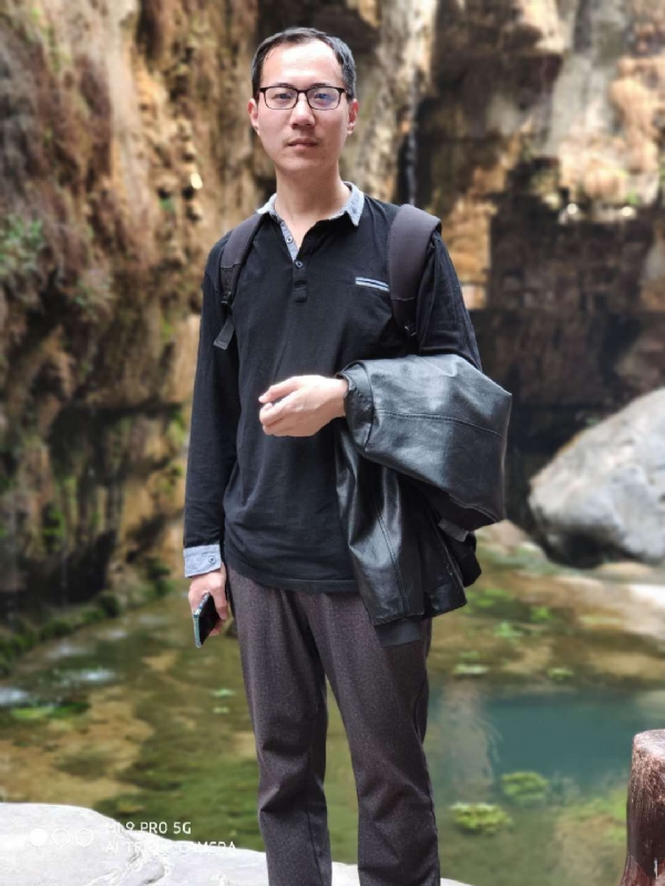 追日的第一张照片--汕头相亲服务中心