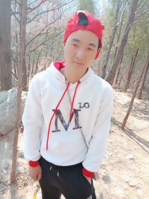 天赐人生的第一张照片--汕头相亲服务中心