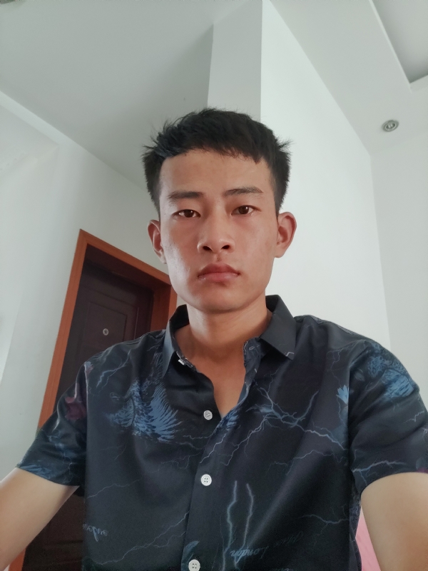 彳亍的第二张照片--汕头相亲服务中心