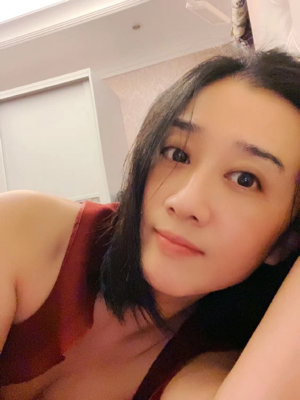 HongYu的第一张照片--汕头相亲服务中心