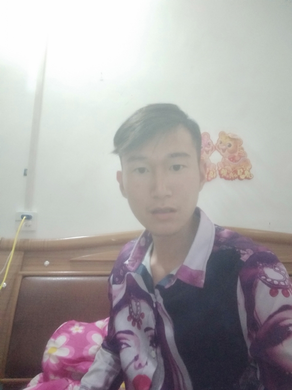 唯美的爱情故事的第四张照片--汕头相亲服务中心