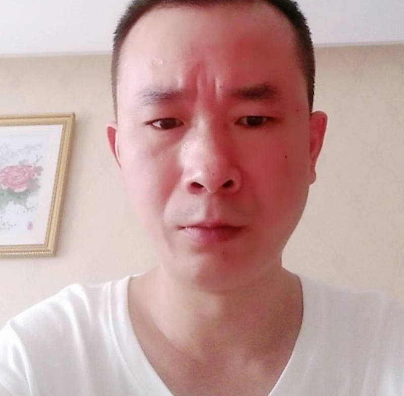 自由飞翔的第三张照片--汕头相亲服务中心