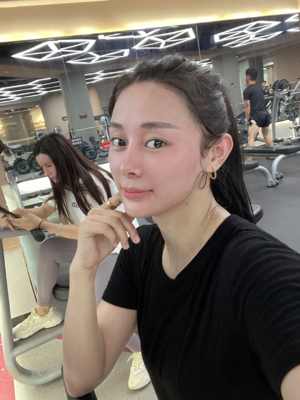 凉人心的第三张照片--汕头相亲服务中心