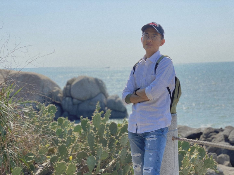 张妥妥的第一张照片--汕头相亲服务中心