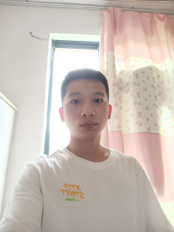 朱公子的第三张照片--汕头相亲服务中心