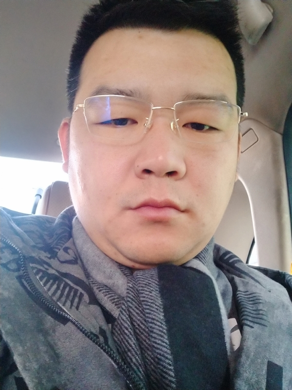 丶情歌的第一张照片--汕头相亲服务中心