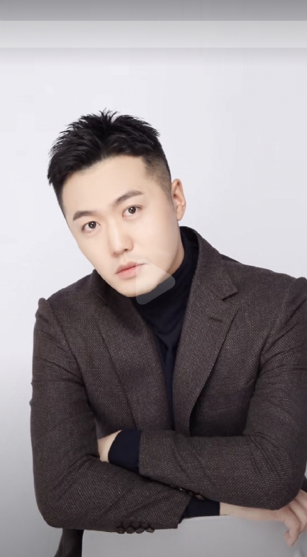 杨天枭的第二张照片--汕头相亲服务中心