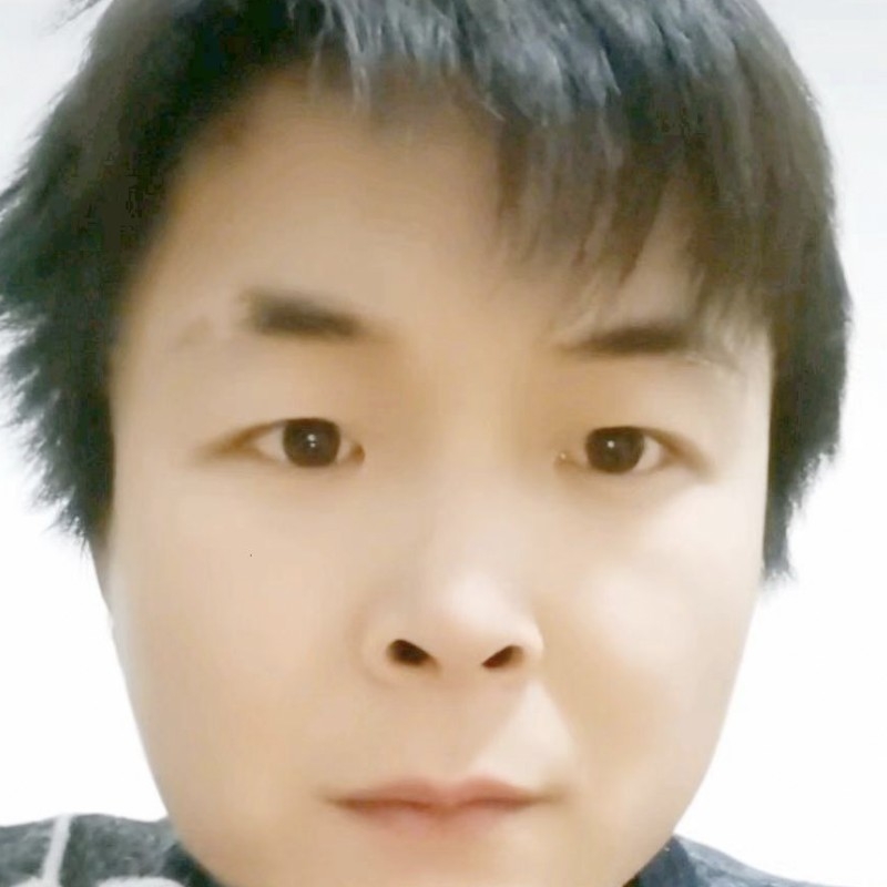 龙行天下的第一张照片--汕头相亲服务中心