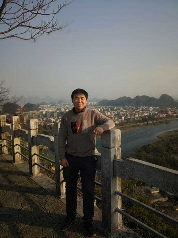 漓江之上的第三张照片--汕头相亲服务中心