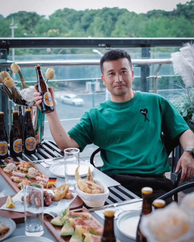 陳文斌的第一张照片--汕头相亲服务中心