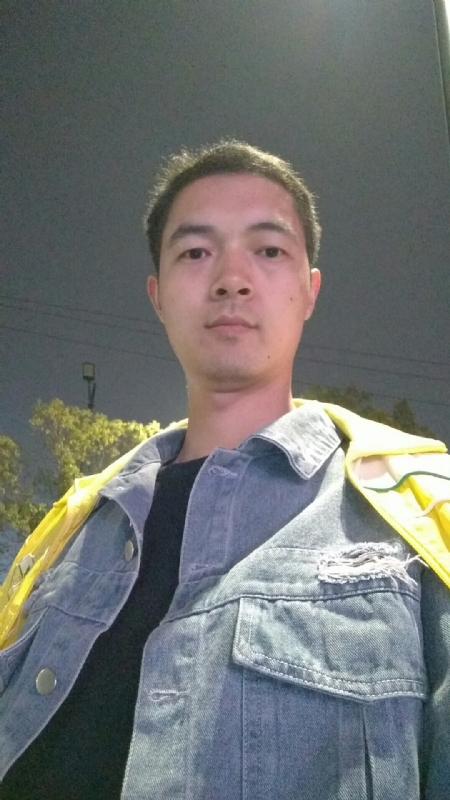 时光的第一张照片--汕头相亲服务中心