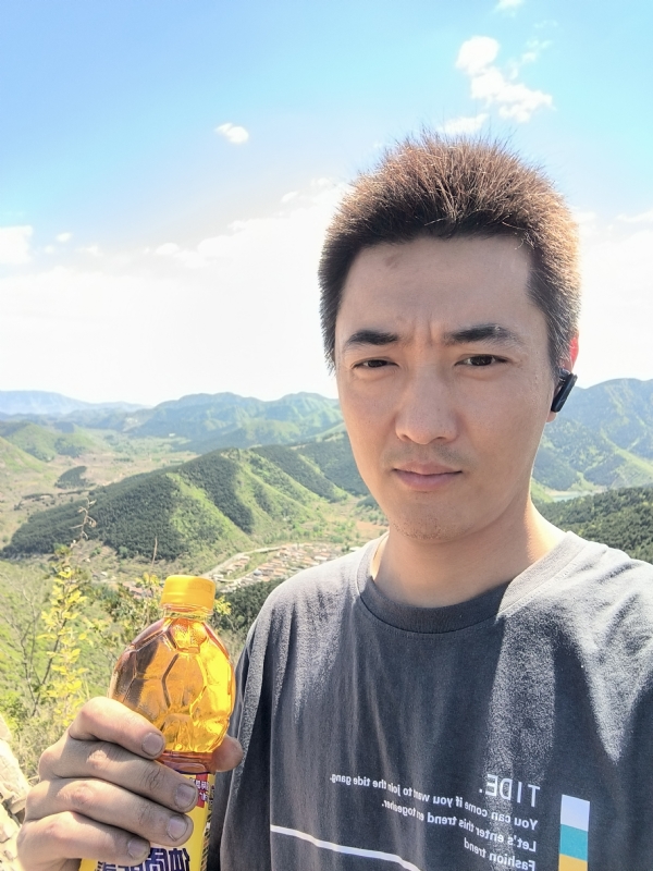 彡彡的第七张照片--汕头相亲服务中心