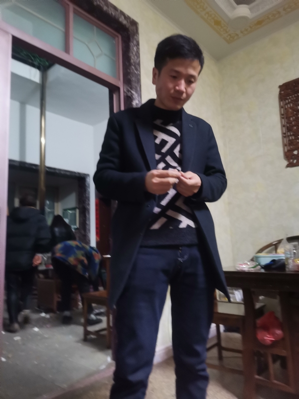 寒夜的第一张照片--汕头相亲服务中心