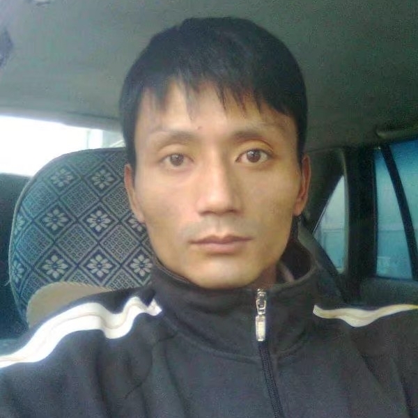 易心的第一张照片--汕头相亲服务中心