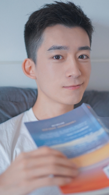 顾飞的第一张照片--汕头相亲服务中心