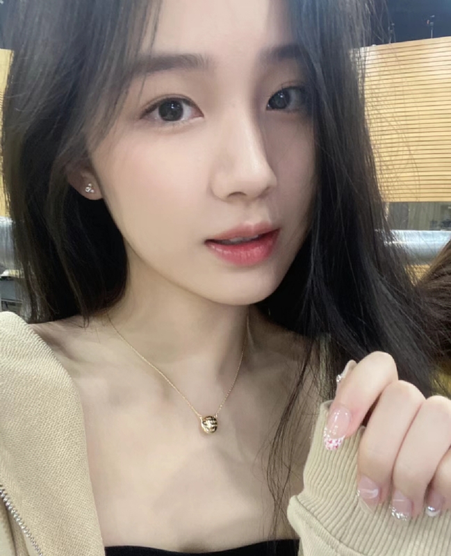 琪琪的第一张照片--汕头相亲服务中心