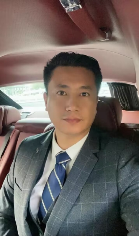 小张的第二张照片--汕头相亲服务中心