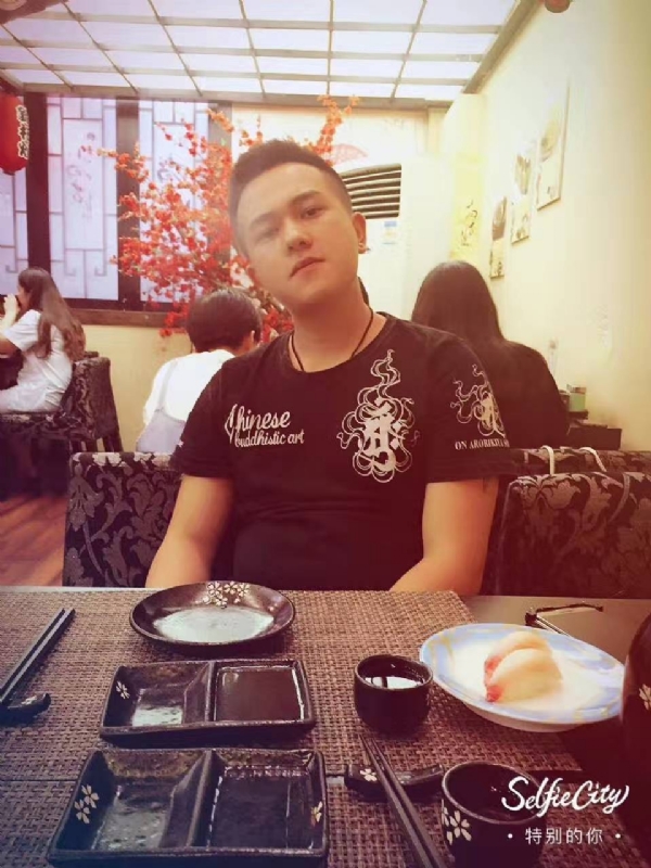 夏天的第四张照片--汕头相亲服务中心