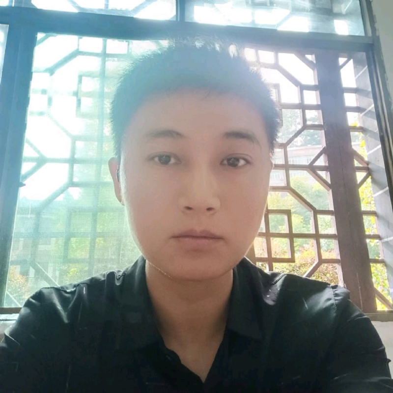 枫叶的第一张照片--汕头相亲服务中心