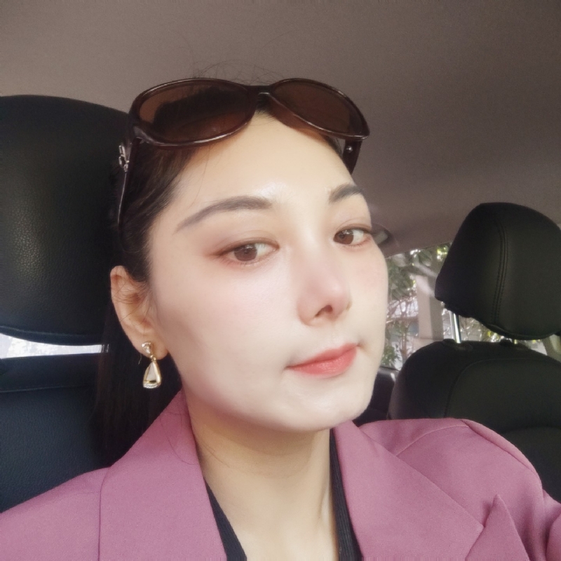 金秋的第二张照片--汕头相亲服务中心