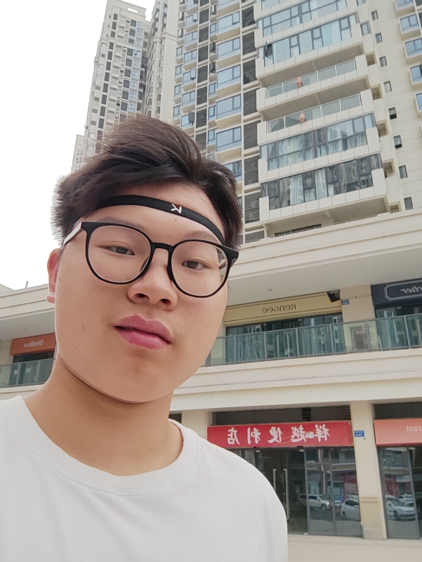 童言无忌的第一张照片--汕头相亲服务中心