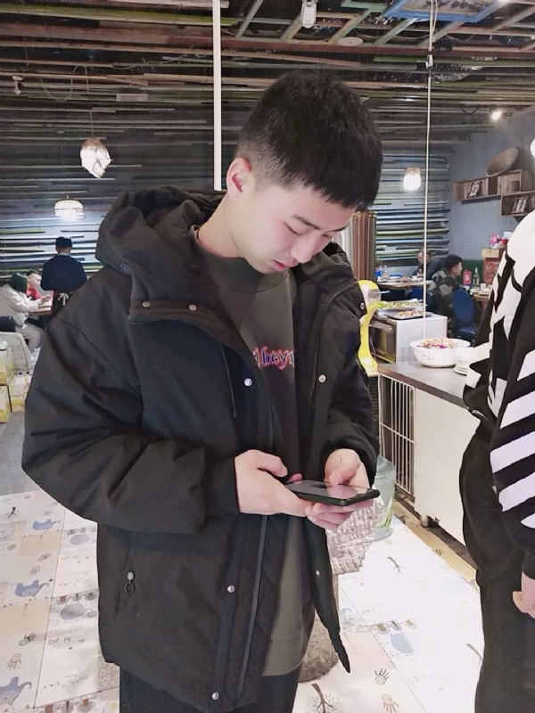 小赵的第一张照片--汕头相亲服务中心