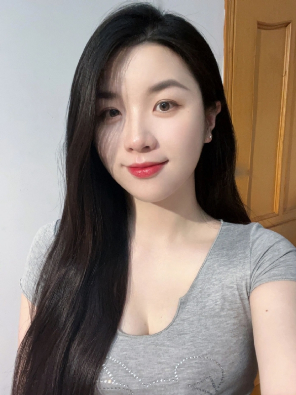 乔乔在寻爱的第一张照片--汕头相亲服务中心