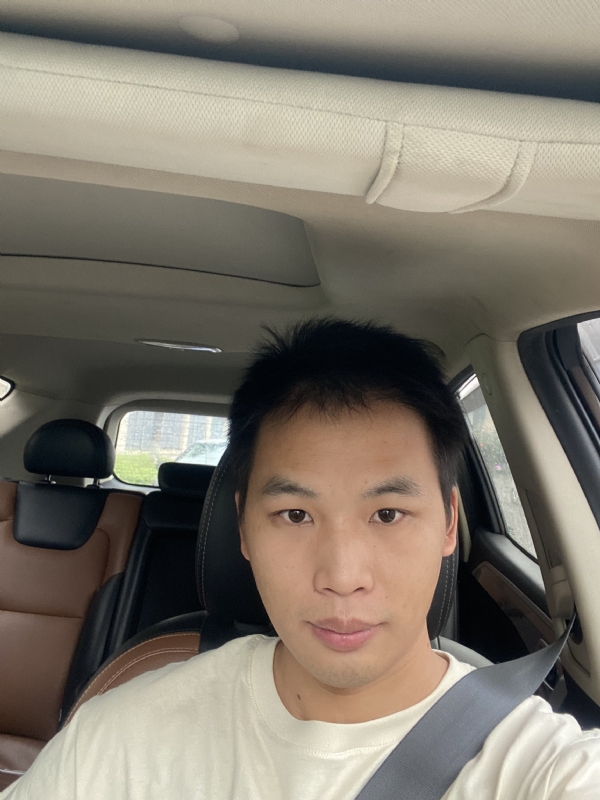 我兜兜里有糖的第二张照片--汕头相亲服务中心