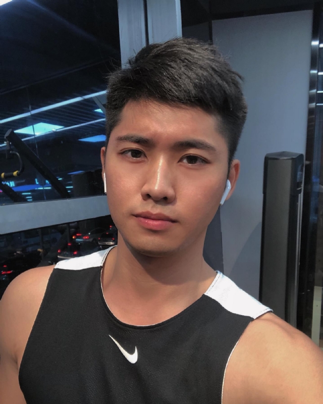 林毅的第一张照片--汕头相亲服务中心