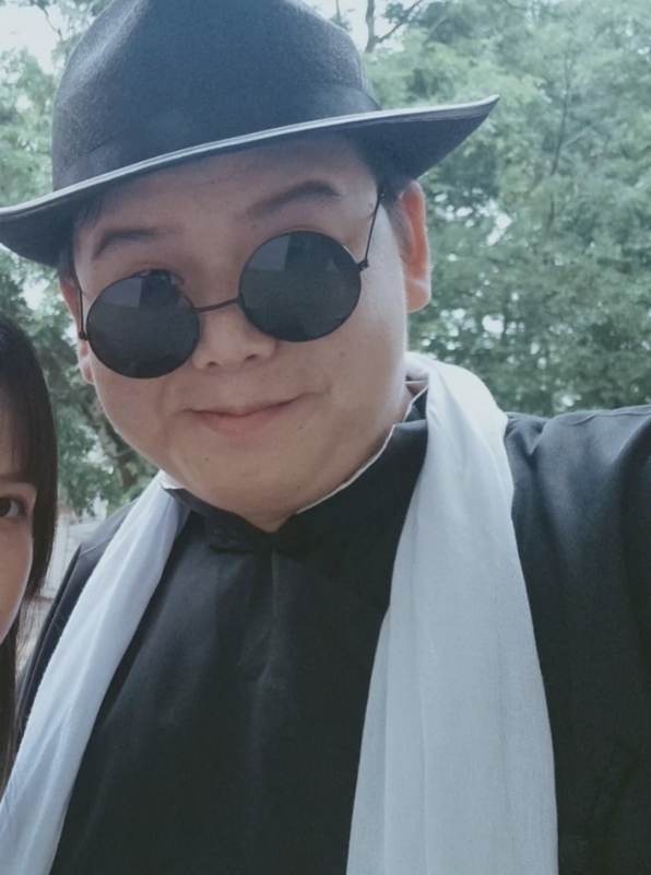 小路口的第一张照片--汕头相亲服务中心