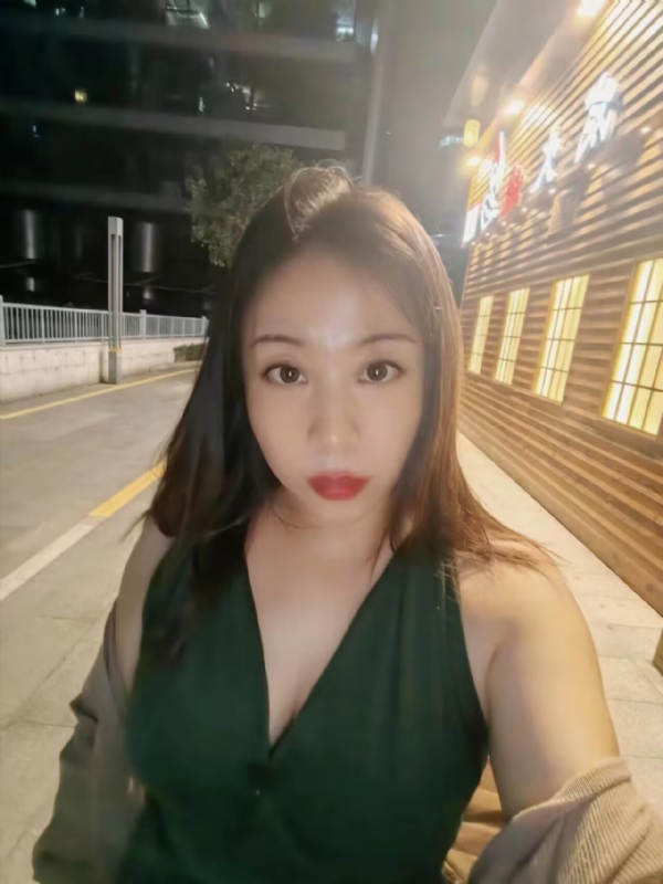 叶子青青的第三张照片--汕头相亲服务中心