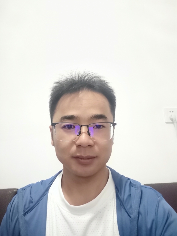 转身的第一张照片--汕头相亲服务中心