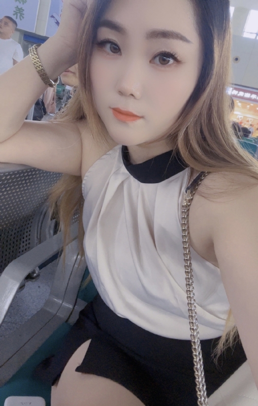 媛媛的第三张照片--汕头相亲服务中心