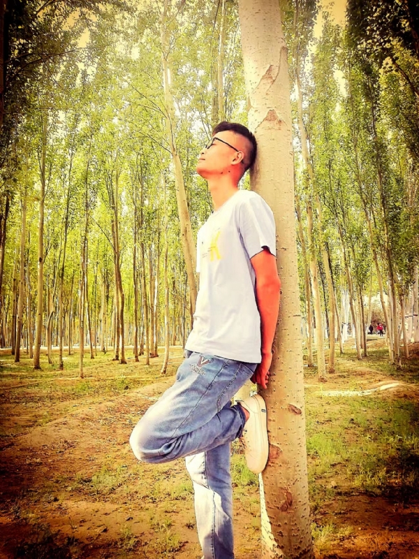 绝卓苦坚的第一张照片--汕头相亲服务中心