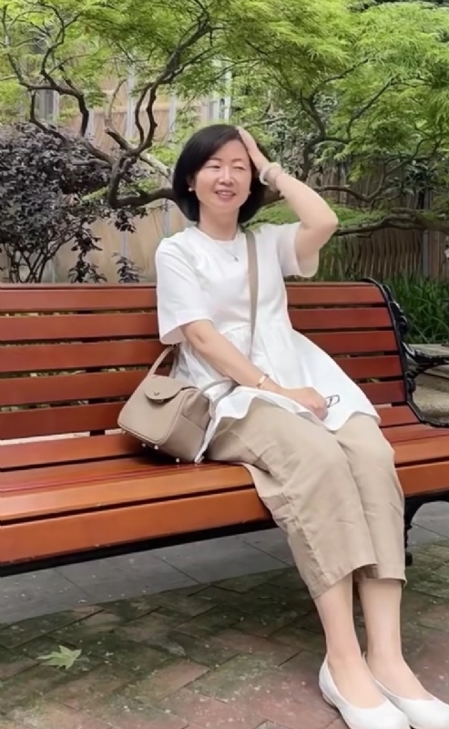 千年老母猪的第五张照片--汕头相亲服务中心