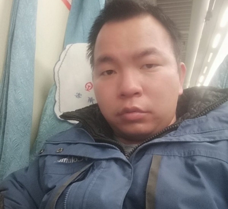 淡定的第一张照片--汕头相亲服务中心