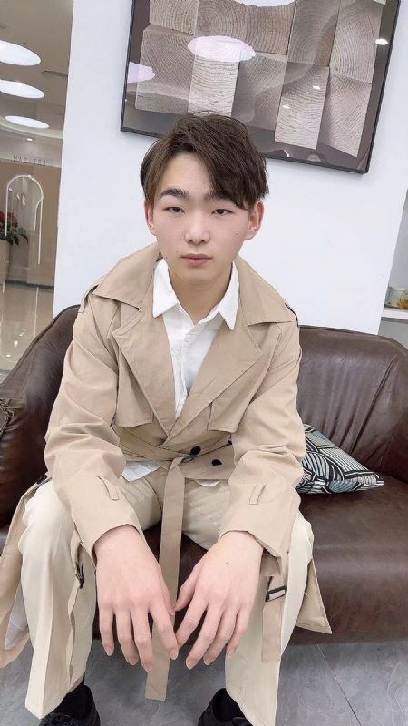 啊哲的第二张照片--汕头相亲服务中心