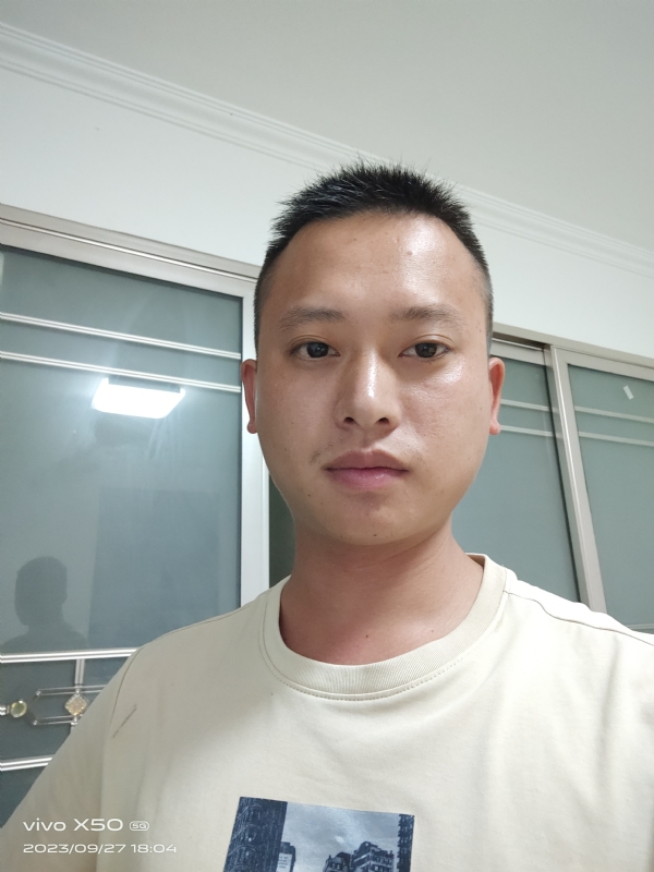 小yan同学的第一张照片--汕头相亲服务中心