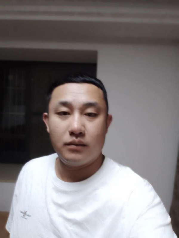 魔尊的第一张照片--汕头相亲服务中心