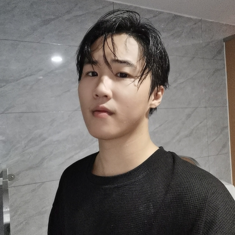 乳酸菌君的第一张照片--汕头相亲服务中心