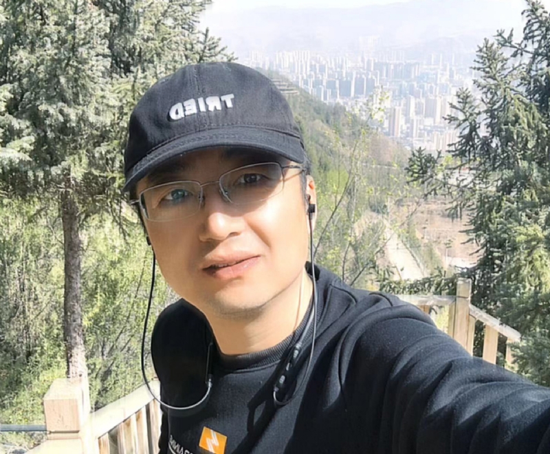 磐石的第一张照片--汕头相亲服务中心