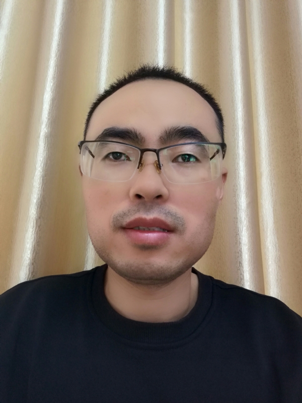 静待的第四张照片--汕头相亲服务中心