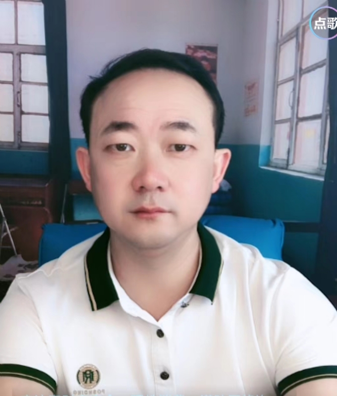 成秀才的第一张照片--汕头相亲服务中心