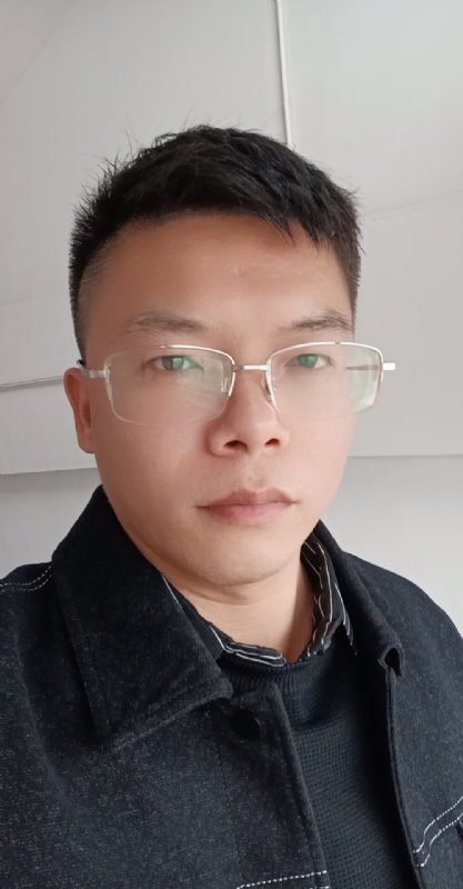 叶伟的第一张照片--汕头相亲服务中心