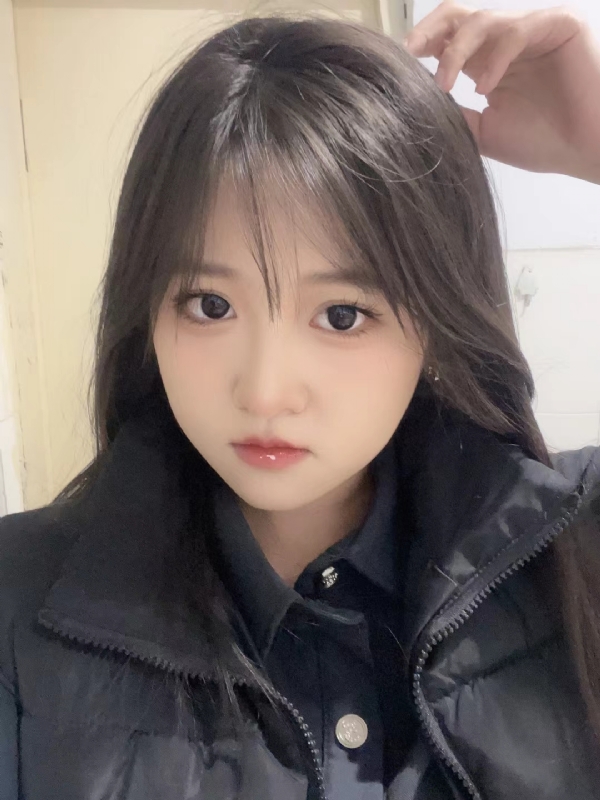 荣荣的第一张照片--汕头相亲服务中心