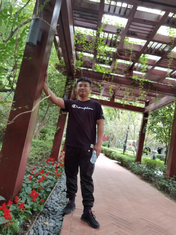 会飞的鱼的第四张照片--汕头相亲服务中心