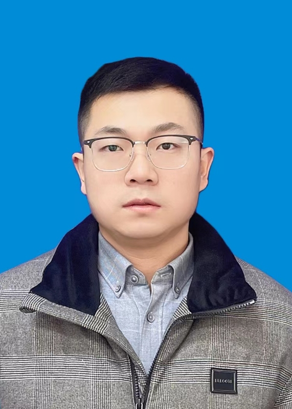 刘小胖的第二张照片--汕头相亲服务中心