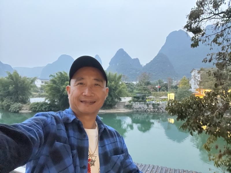 民叔叔的第一张照片--汕头相亲服务中心