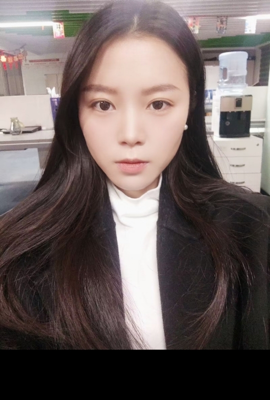 小月半的第一张照片--汕头相亲服务中心