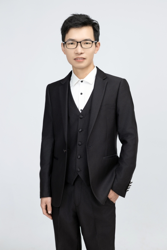 错位时空的第一张照片--汕头相亲服务中心